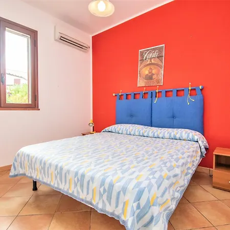 Holiday home Sole Mare Deluxe Campofelice Di Roccella