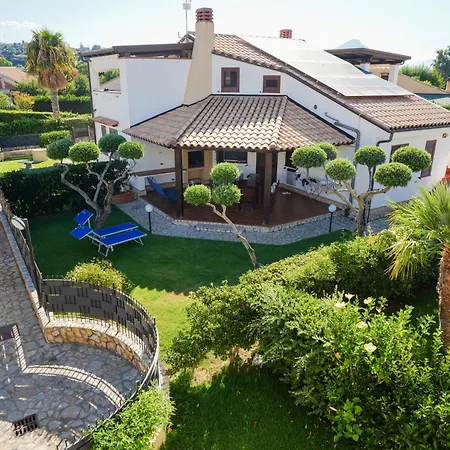 Sole Mare Deluxe * Campofelice Di Roccella
