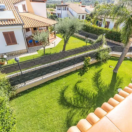 Hébergement de vacances Sole Mare Deluxe Campofelice Di Roccella